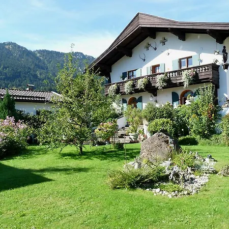 Haus Barbel *
